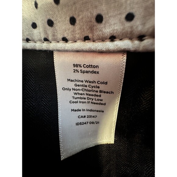 TALBOTS‎ The Perfect Crop Black Pant Women's Petite SIZE 2P - Picture 4 of 8